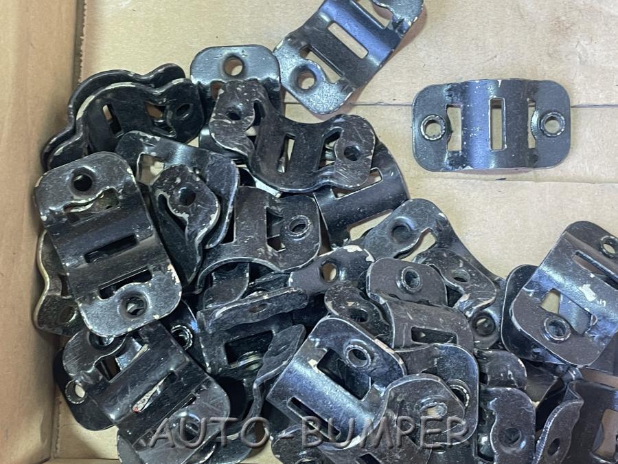 Колпачок кронштейна зеркала 8201160C0100, 8201160-C0100